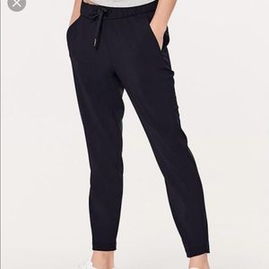 Lululemon On The Fly Pant Black Sz 4